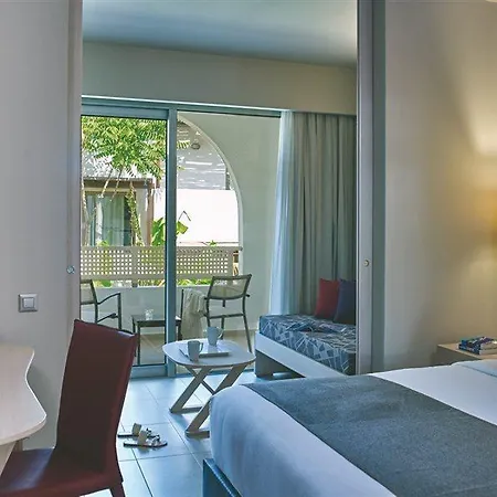 Atlantica Akti Zeus Hotel 4*